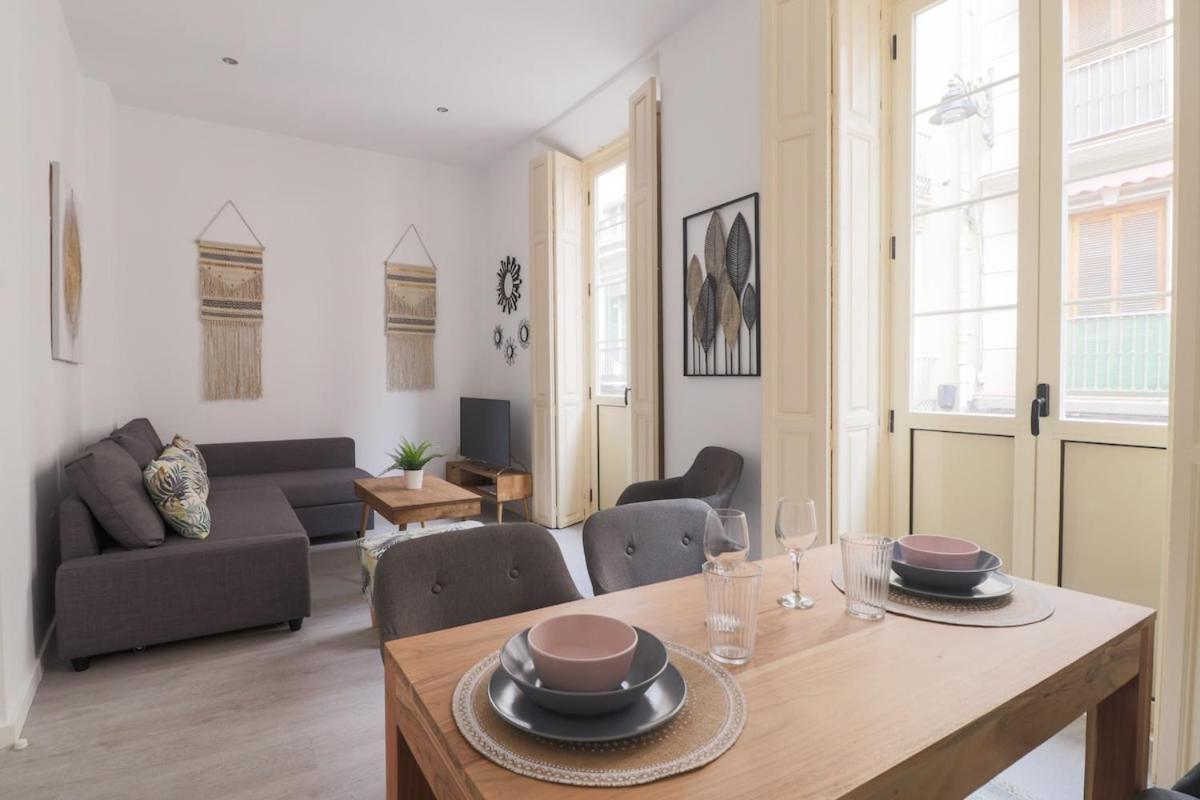 C93 - Trendy Two Bedrooms In Ollerias Malaga Luaran gambar