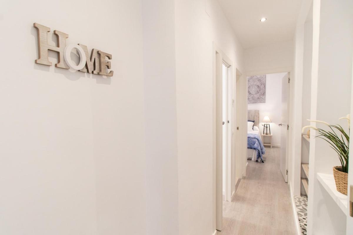 C93 - Trendy Two Bedrooms In Ollerias Malaga Luaran gambar